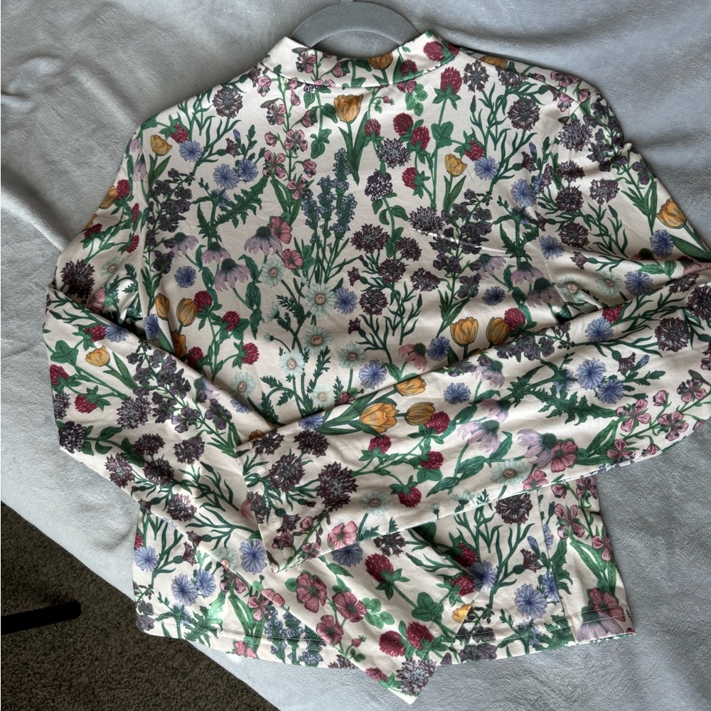 Floral mock neck long sleeve shirt